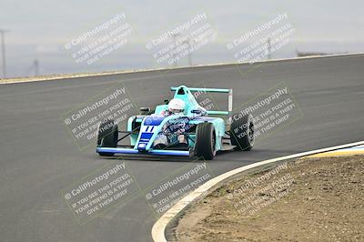 media/Jan-26-2025-CalClub SCCA (Sun) [[cfcea7df88]]/Group 2/Race/